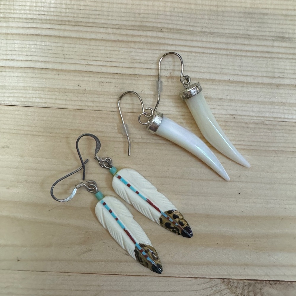 Lucky Brand Feather Drop Earrings Boho Turquoise Beaded Dangle Statement - Picture 2 of 5